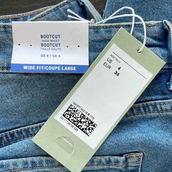 High Rise Bootcut Jeans - Picture 7 of 10